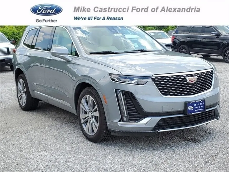2024 Cadillac XT6 Premium Luxury photo 1