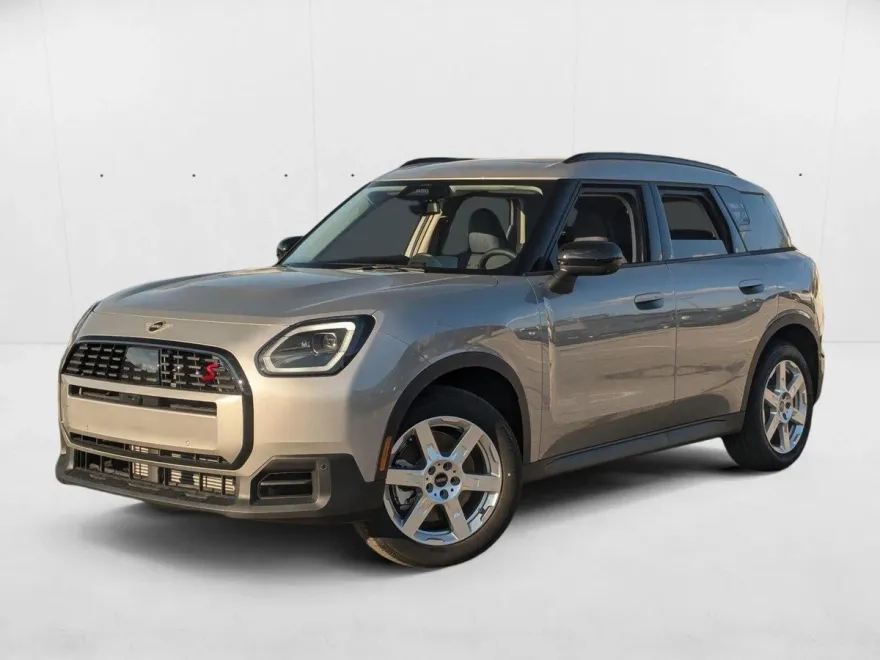 2025 Mini Countryman ALL4 S photo 1