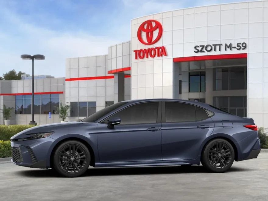 2026 Toyota Camry SE photo 1