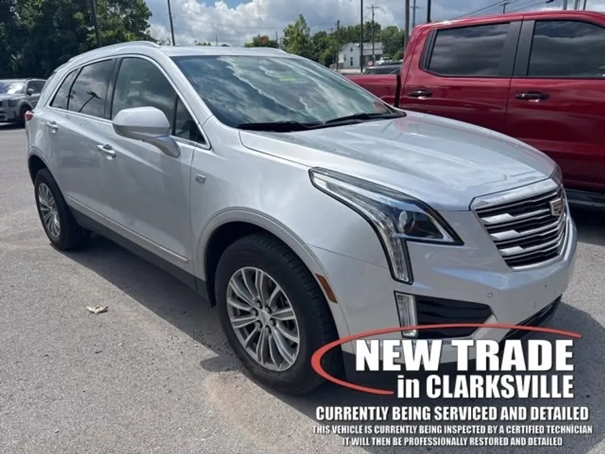 2017 Cadillac XT5 Luxury photo 1