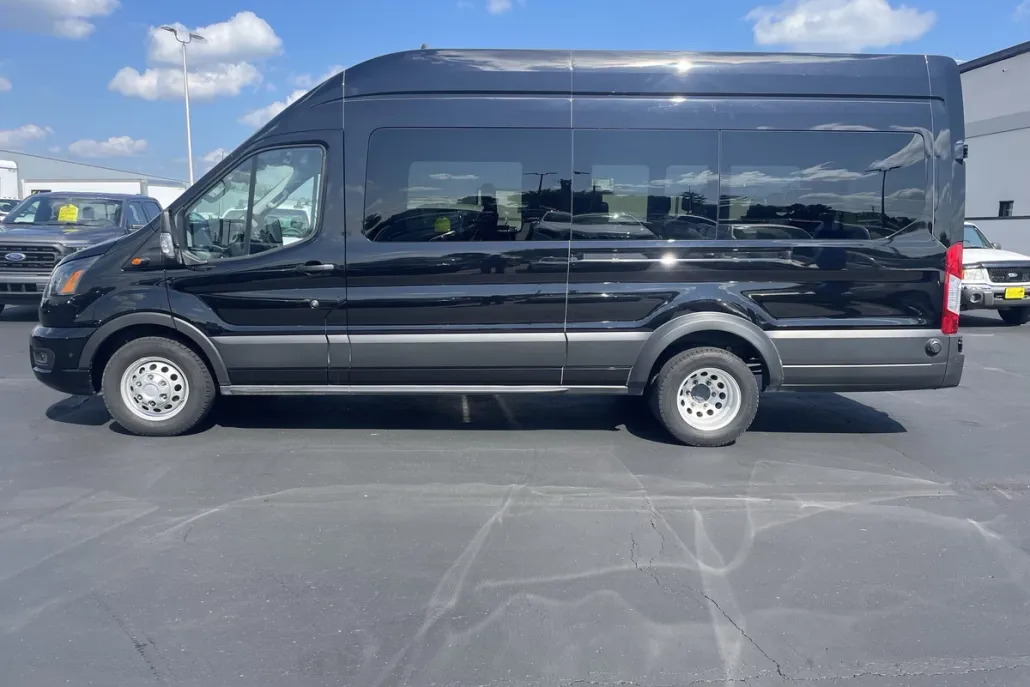 2024 Ford Transit photo 1