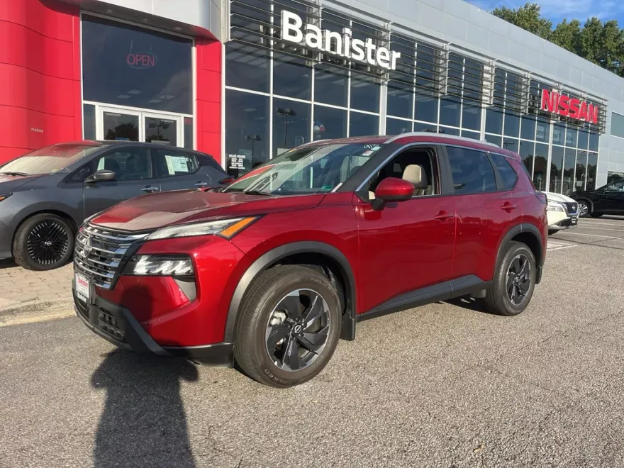 2024 Nissan Rogue SV photo 1