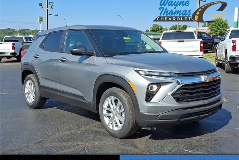 2026 Chevrolet Trailblazer LS photo 1