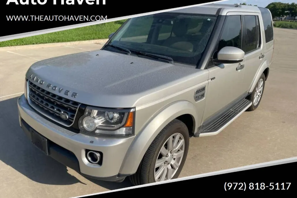 2016 Land Rover LR4 Base photo 1