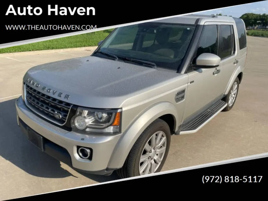 2016 Land Rover LR4 Base photo 1