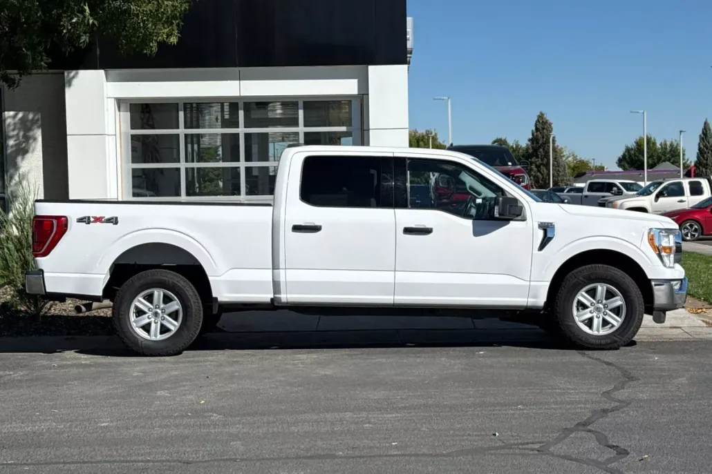 2021 Ford F-150 XLT photo 1