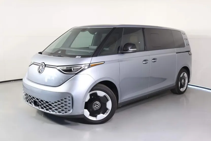 2025 Volkswagen ID. Buzz Pro S photo 1