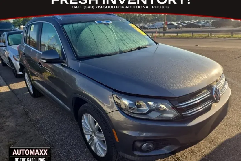 2016 Volkswagen Tiguan SE photo 1