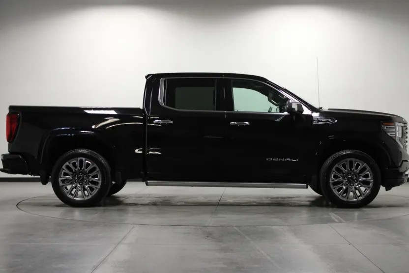 2024 Gmc Sierra 1500 Denali Ultimate photo 1