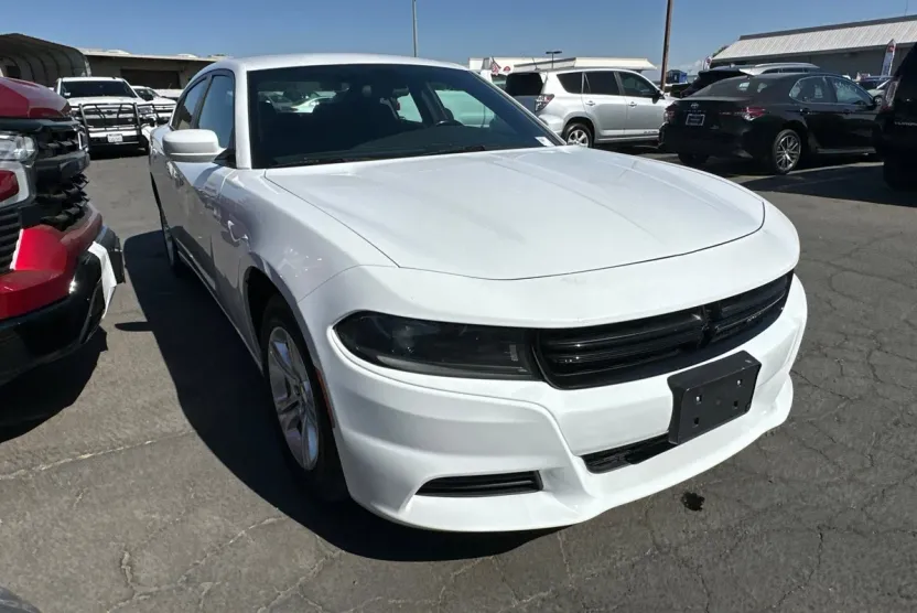 2022 Dodge Charger SXT photo 1