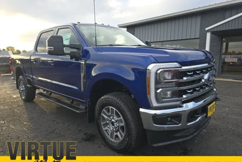 2026 Ford F-250 Lariat photo 1