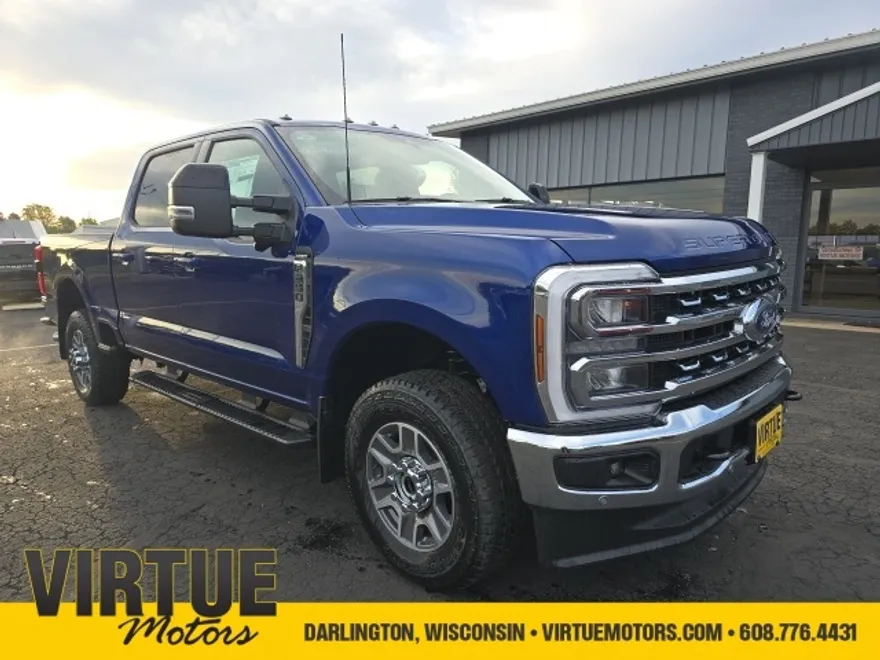 2026 Ford F-250 Lariat photo 1