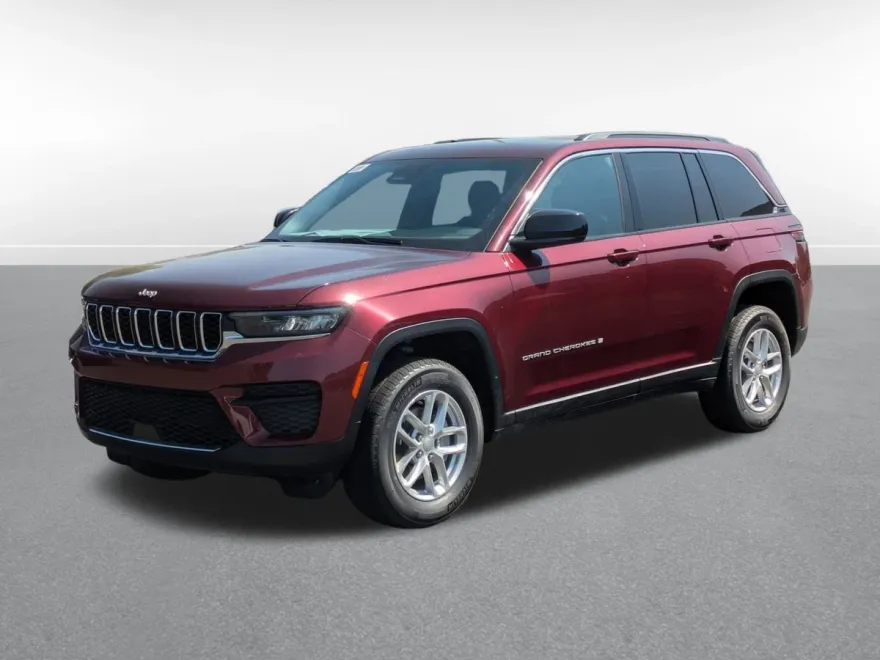 2025 Jeep Grand Cherokee Laredo X photo 1