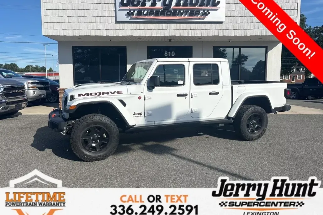 2023 Jeep Gladiator Mojave photo 1