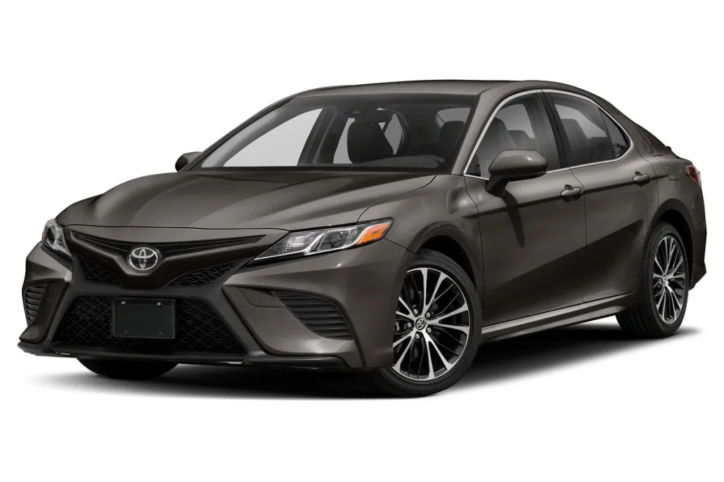 2020 Toyota Camry SE photo 1
