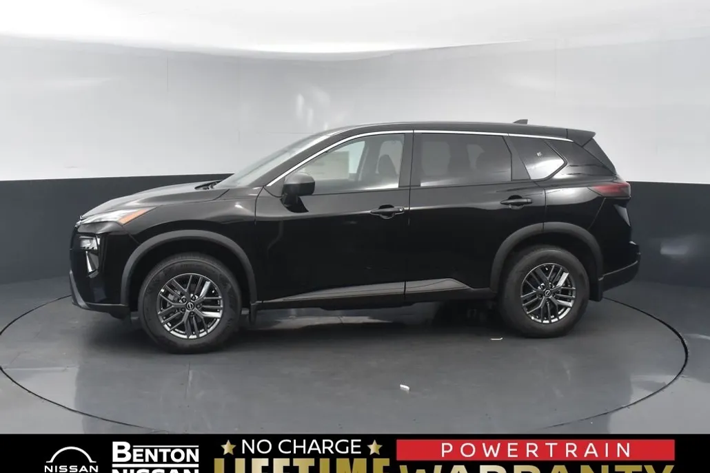 2026 Nissan Rogue S photo 1