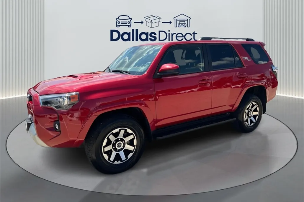 2024 Toyota 4Runner TRD Off-Road photo 1