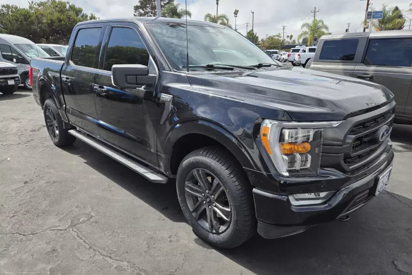 2022 Ford F-150 XLT photo 1