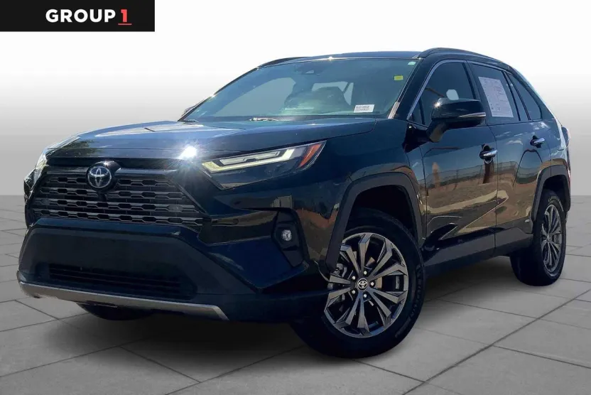 2022 Toyota RAV4 Hybrid Limited photo 1