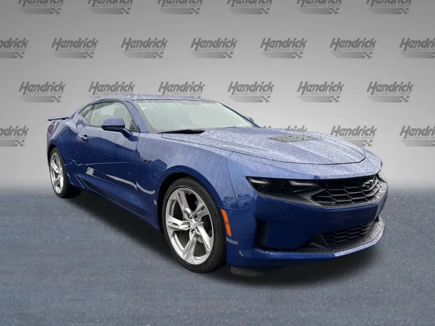 2020 Chevrolet Camaro LT1 photo 1