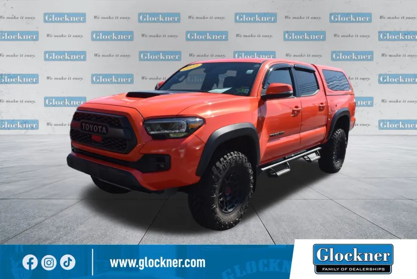 2023 Toyota Tacoma TRD Double Cab photo 1