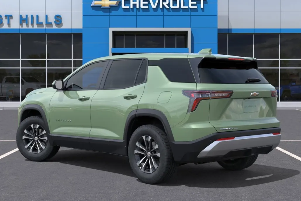 2026 Chevrolet Equinox LT photo 1
