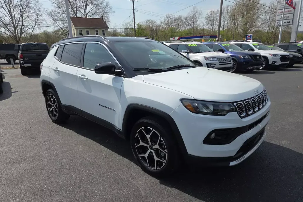 2025 Jeep Compass Limited photo 1