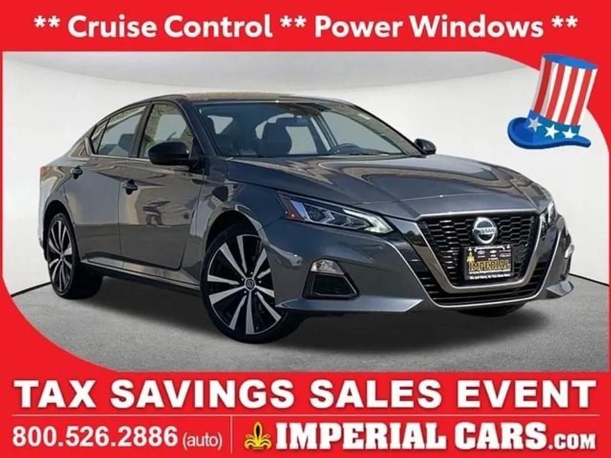 2022 Nissan Altima 2.5 SR photo 1
