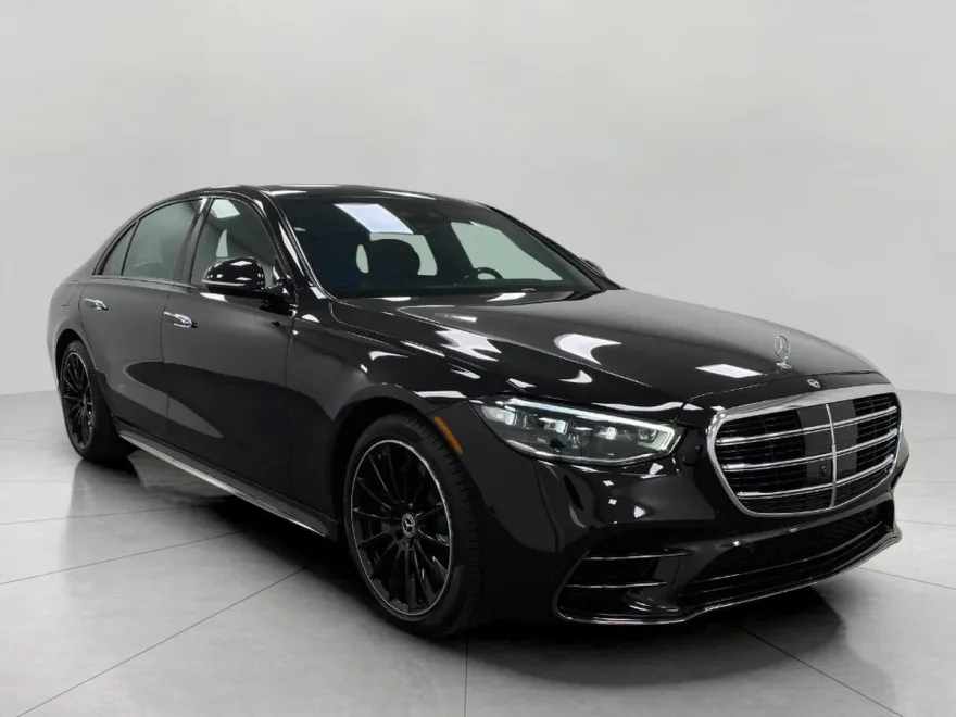 2025 Mercedes Benz S 450 580 4MATIC photo 1