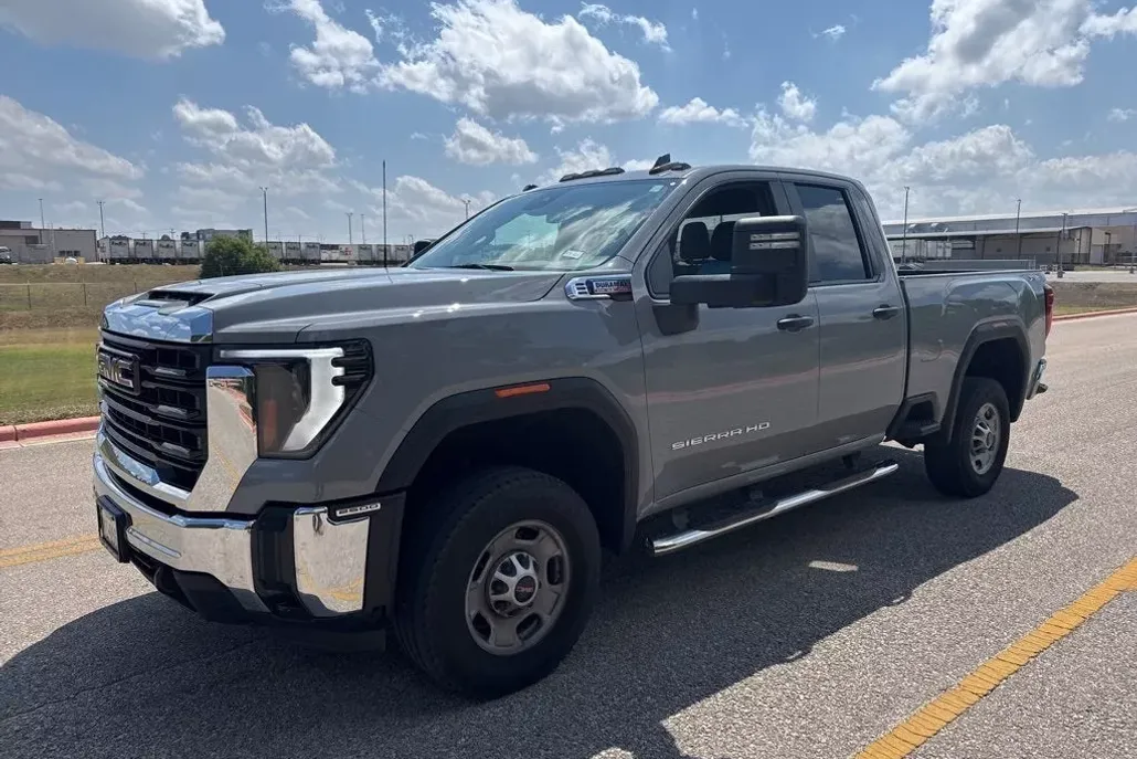 2024 Gmc Sierra 2500 HD Pro photo 1