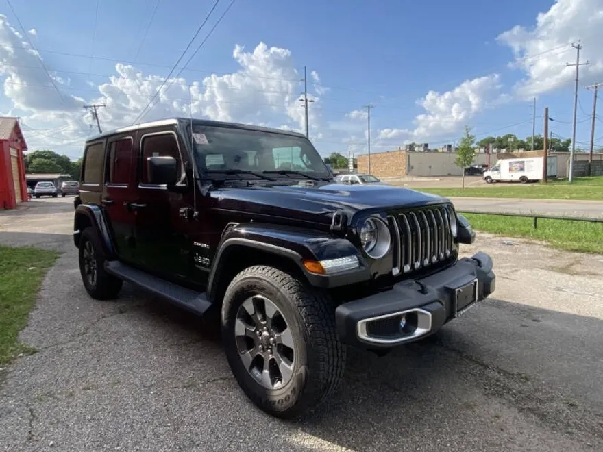2018 Jeep Wrangler Unlimited Sahara photo 1