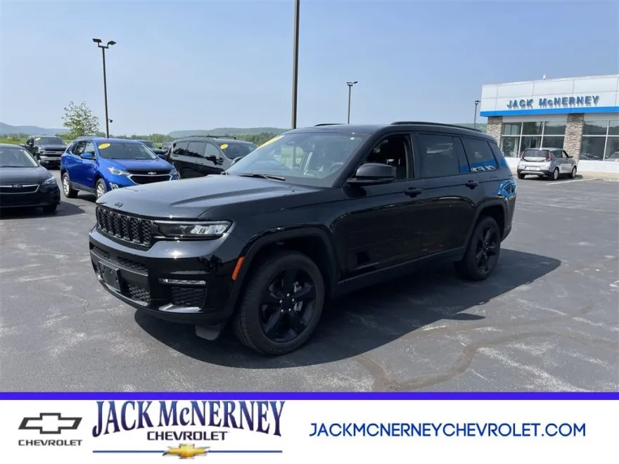 2023 Jeep Grand Cherokee Limited photo 1