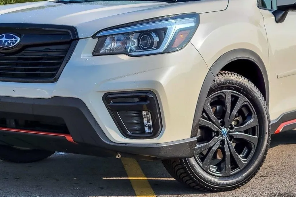 2020 Subaru Forester Sport photo 1