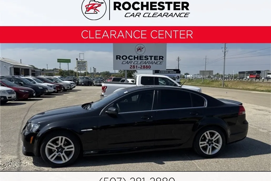 2009 Pontiac G8 Base photo 1