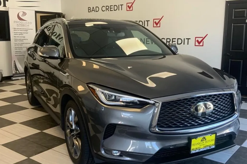 2019 Infiniti QX50 Luxe AWD photo 1