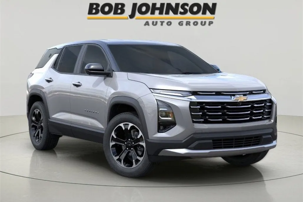 2025 Chevrolet Equinox LT photo 1