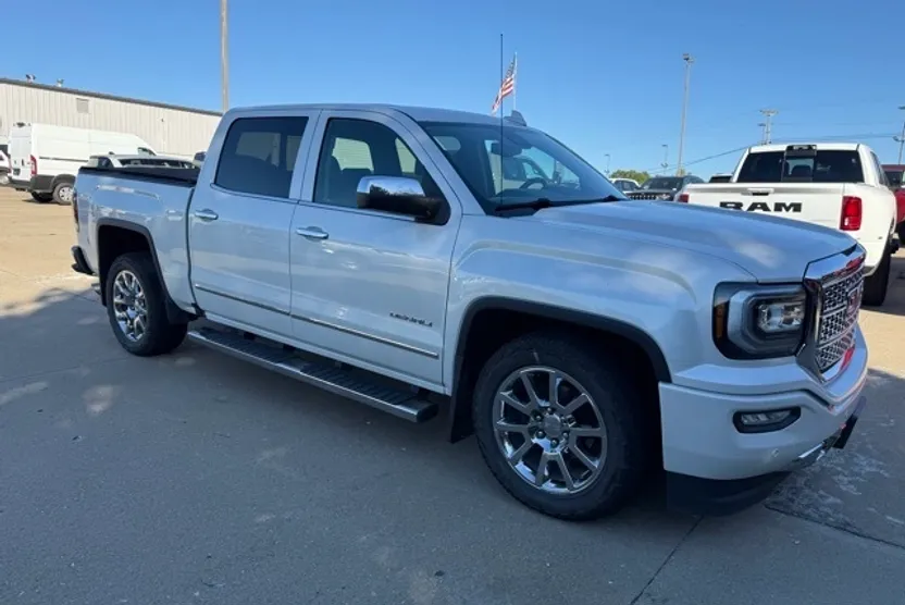 2017 Gmc Sierra 1500 Denali photo 1
