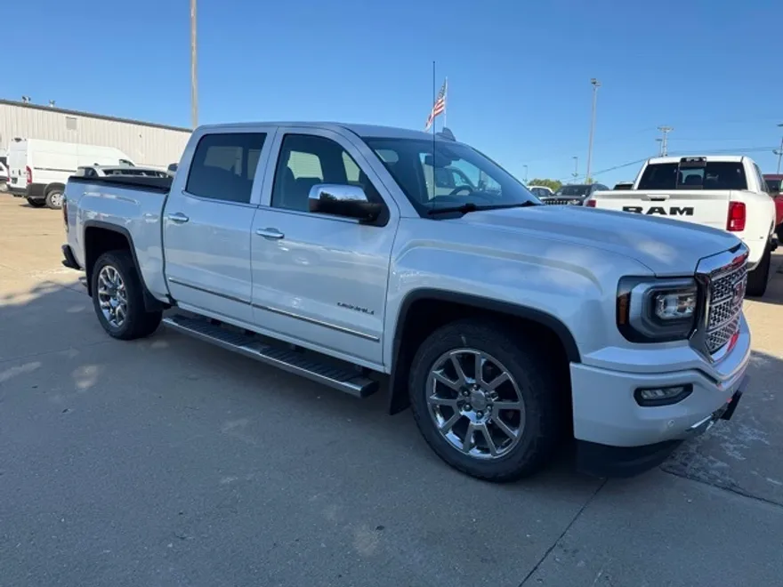 2017 Gmc Sierra 1500 Denali photo 1