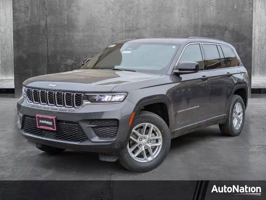 2025 Jeep Grand Cherokee Laredo X photo 1