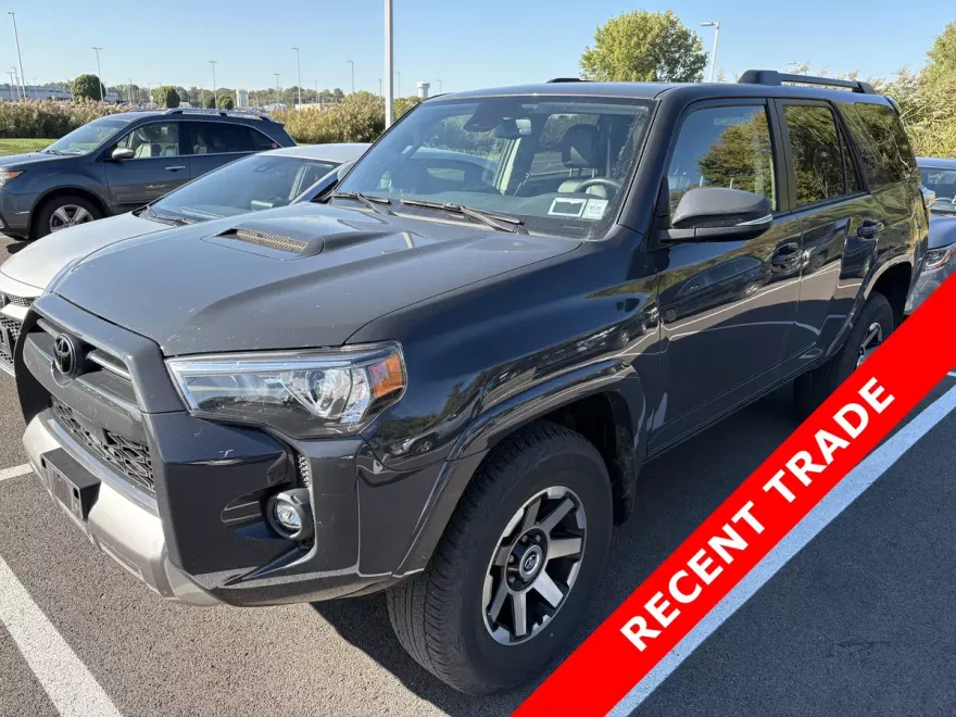 2024 Toyota 4Runner TRD Premium photo 1