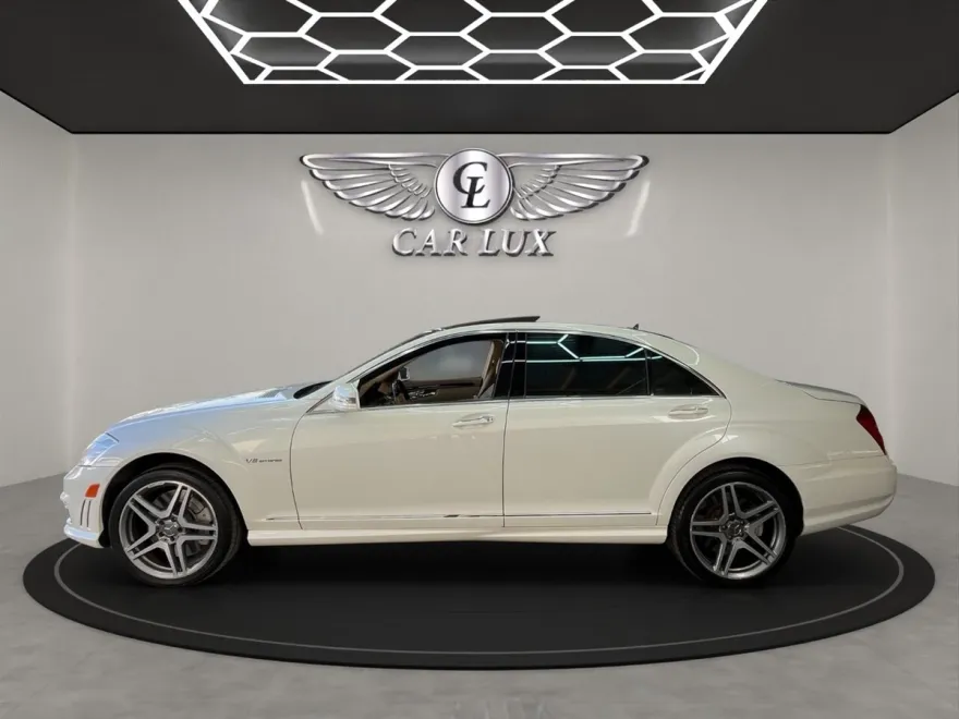 2013 Mercedes Benz S 63 AMG photo 1