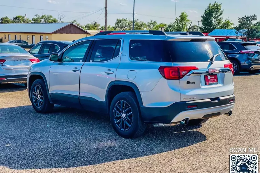 2019 Gmc Acadia SLT photo 1