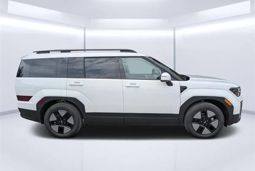 2026 Hyundai Santa Fe SEL photo 1