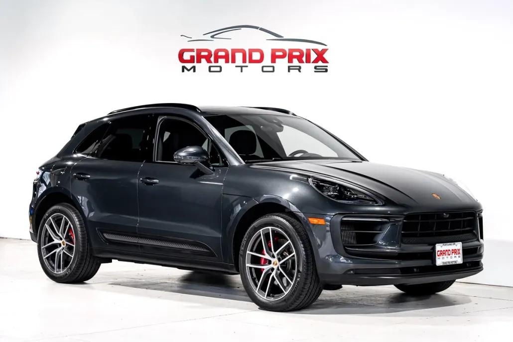 2022 Porsche Macan S photo 1