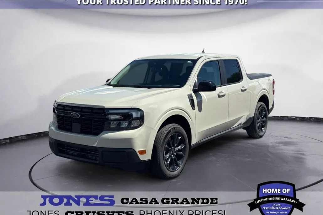 2024 Ford Maverick Lariat photo 1