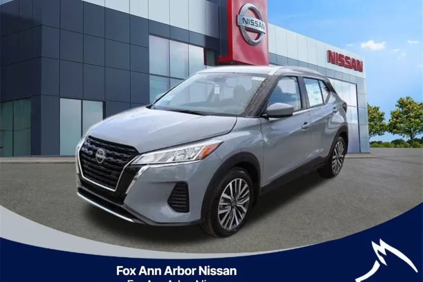 2024 Nissan Kicks SV photo 1
