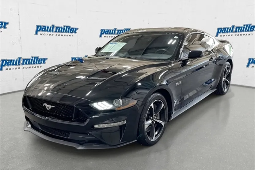 2020 Ford Mustang GT photo 1