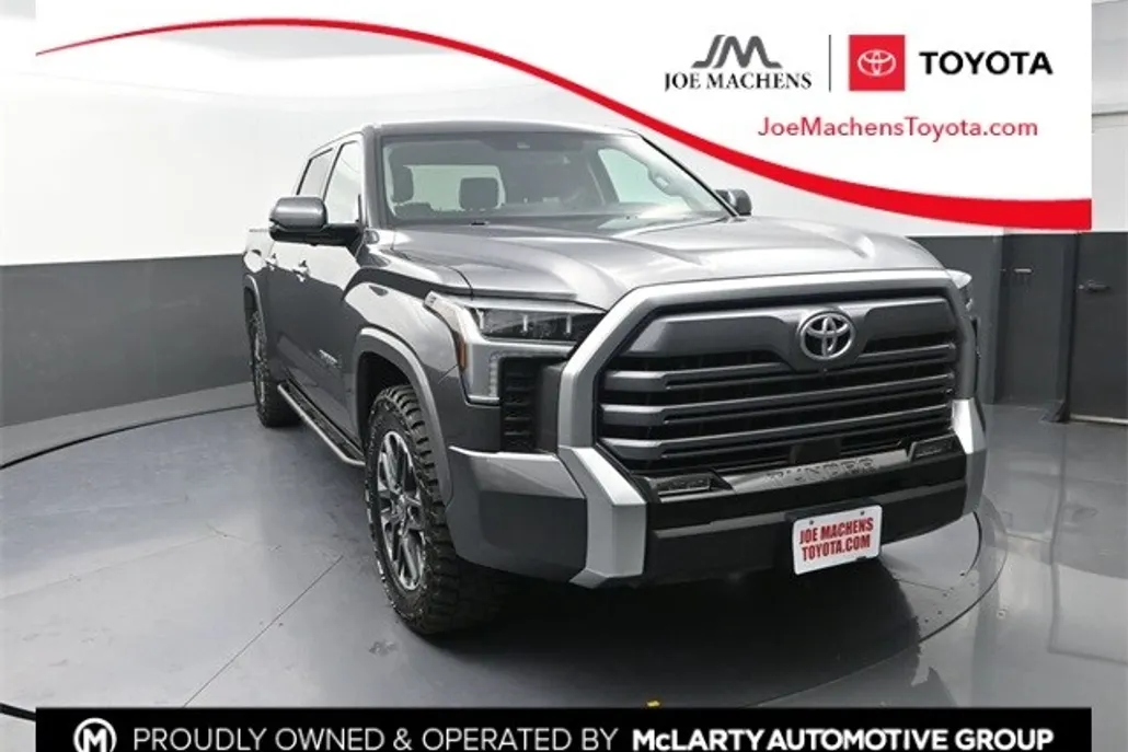 2024 Toyota Tundra Limited photo 1