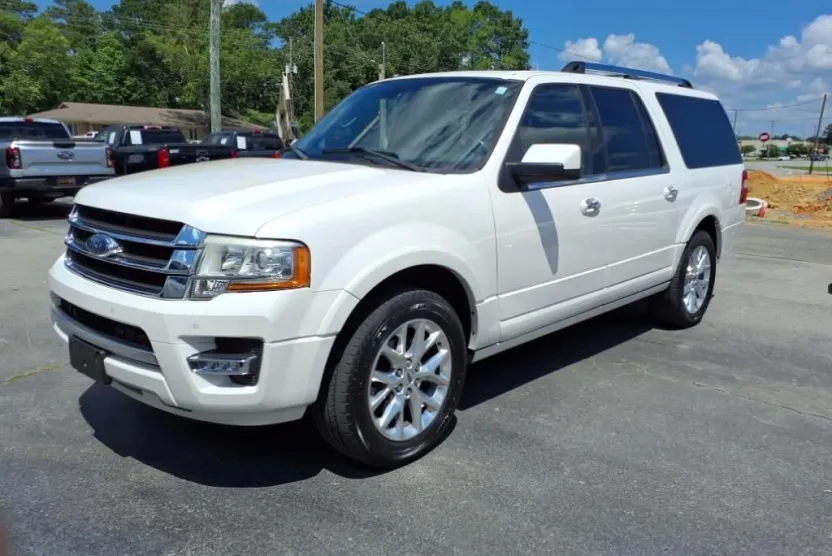 2017 Ford Expedition EL Limited photo 1