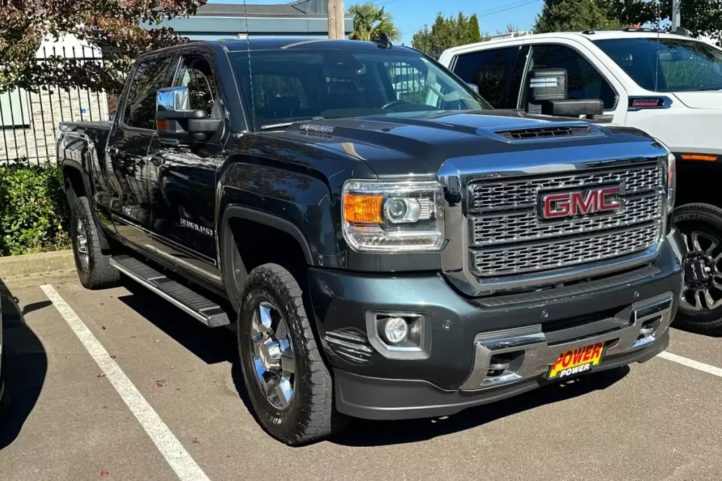 2019 Gmc Sierra HD Denali photo 1
